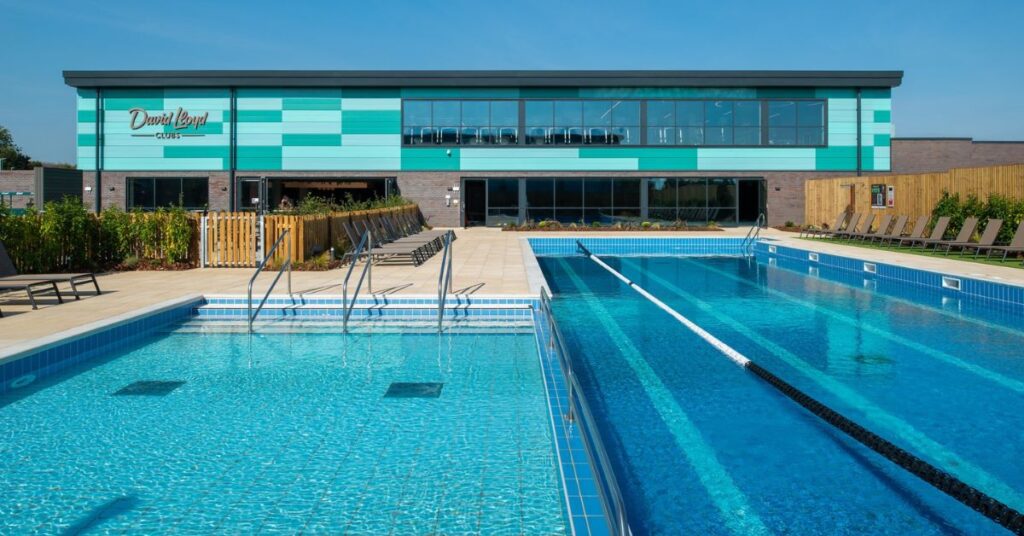 What Facilities are Included in a David Lloyd Day Pass